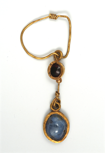 Image of Earring with Ruby and Sapphire