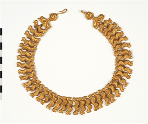 Image of Necklace of Duck-Head Links 