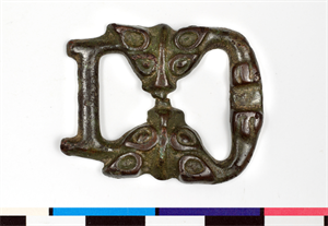 Image of Buckle with Two Animal Heads