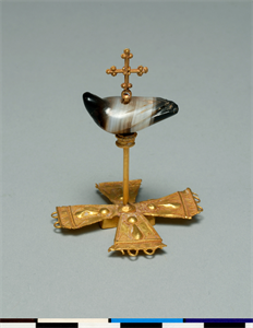 Image of Reliquary Lid (?) with Dove and Cross 