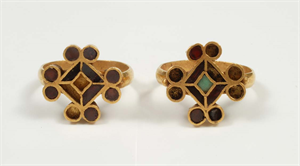 Image of Pair of Finger Rings with Garnet Cloisonne Bezels