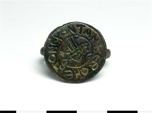 Image of Ring with Bird and Inscription on Bezel