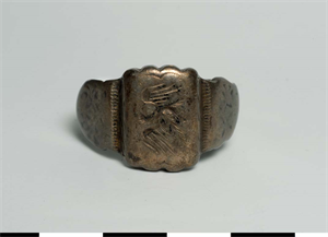 Image of Ring with Birdlike Creature on Bezel