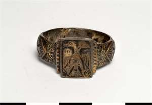 Image of Ring with Double-Headed Eagle on Rectangular Bezel