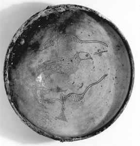 Image of Bowl with Bird on Interior