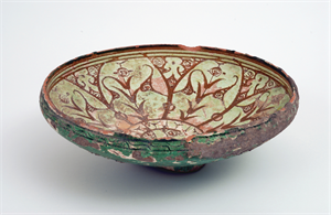 Image of Bowl with Vine Decoration